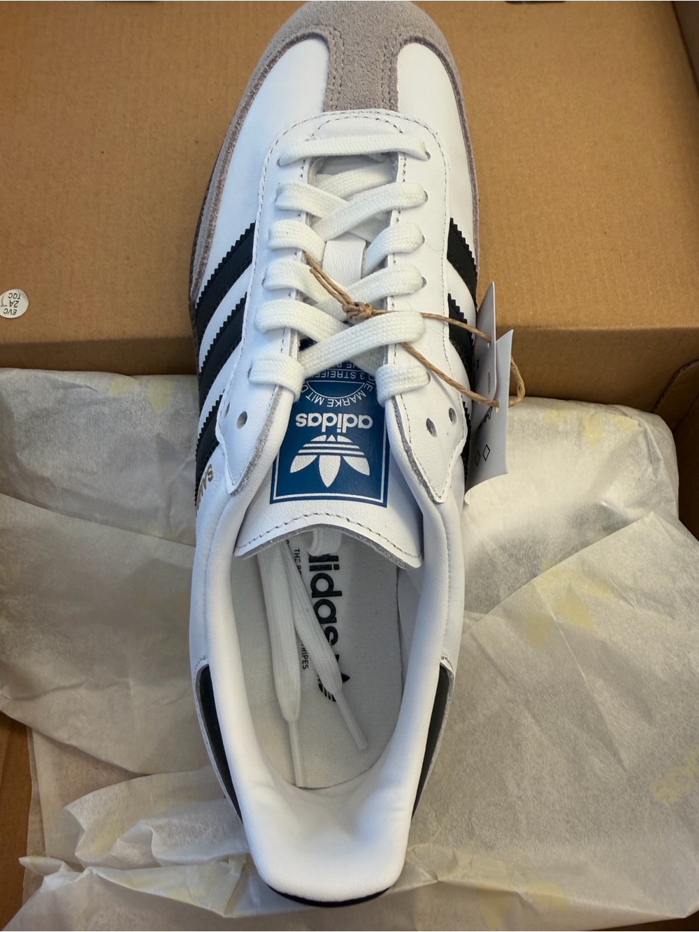 adidas Samba Men's 7.5 White/Black/Grey Suede-Trim Sneaker - Picture 2 of 3